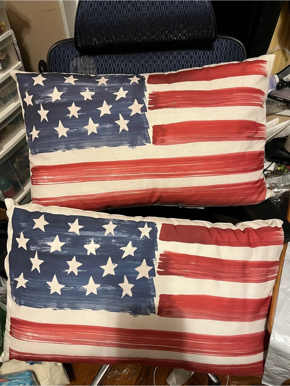 Pottery Barn Set of 2 American Flag Lumbar Pillows 24x14 Discontinued Patriotic